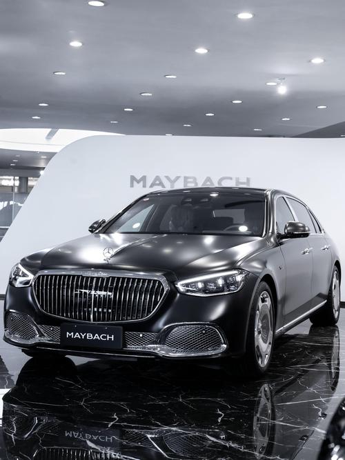 深圳41岚图汽车的售后服务让用户无忧出行，迈巴赫未来的豪华车趋势